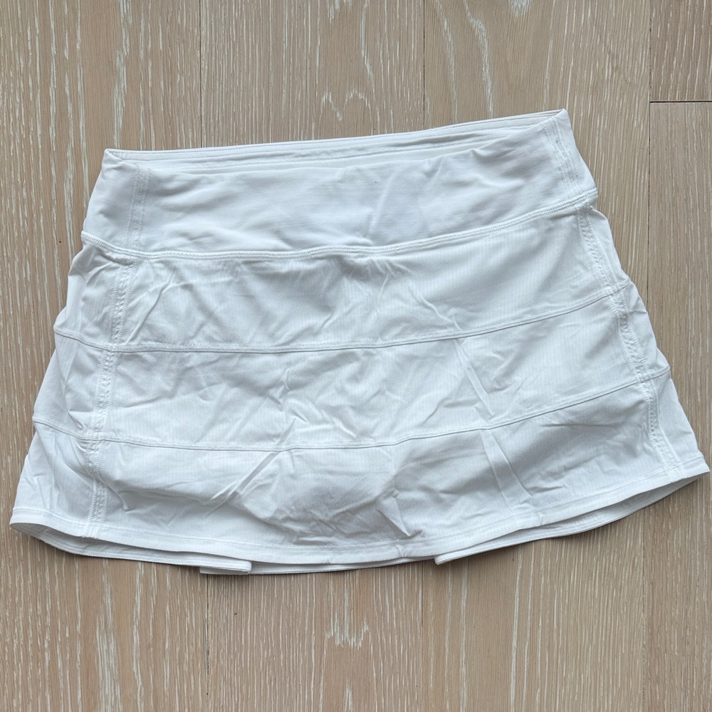 Lululemon Women's White Tennis Skort size 8 tall
